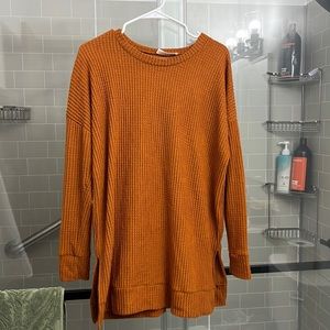 very soft plush sweater, size medium, not too thick and flattering